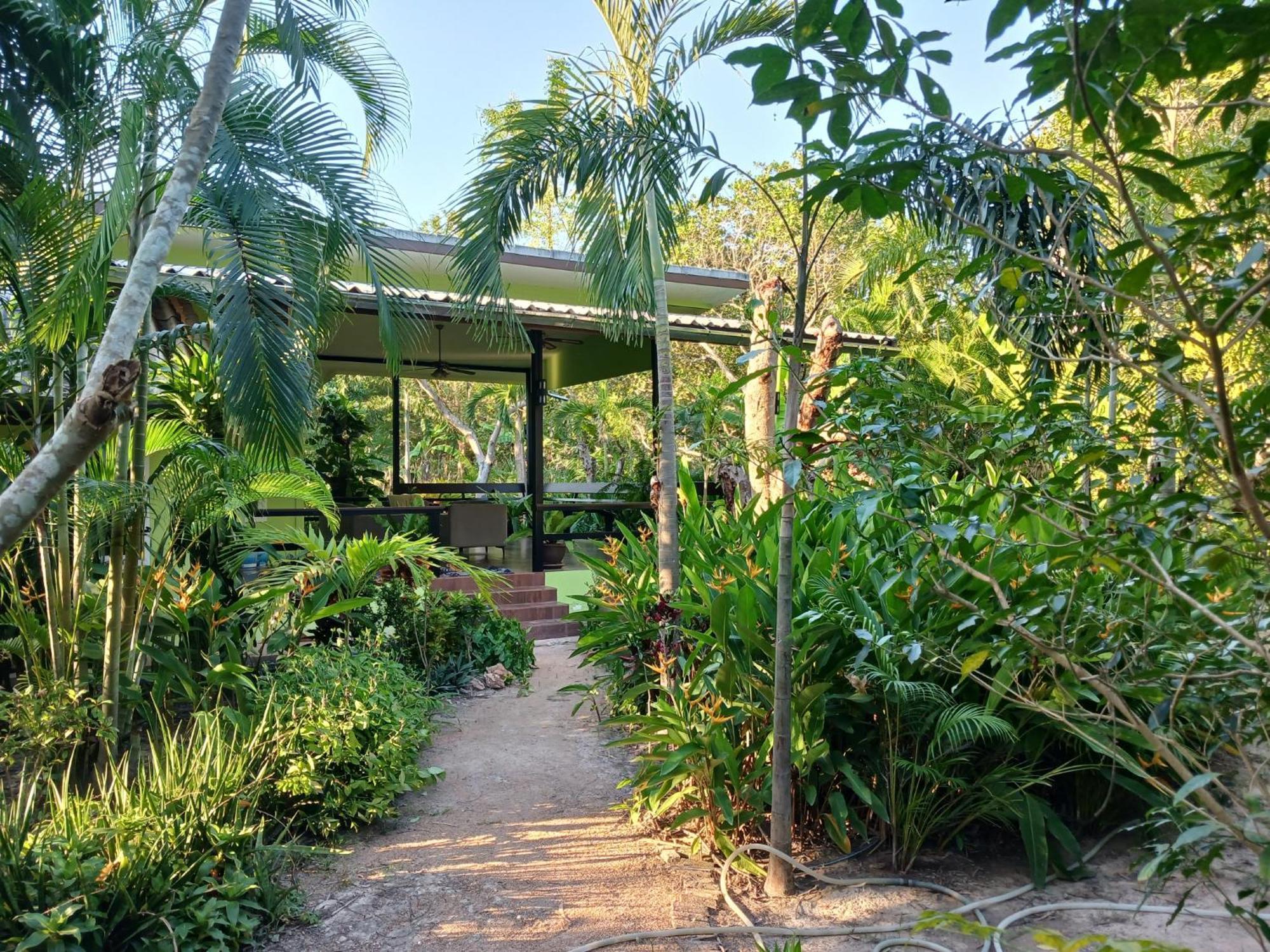 Farm Madame Fleur Cha-Am Exterior foto